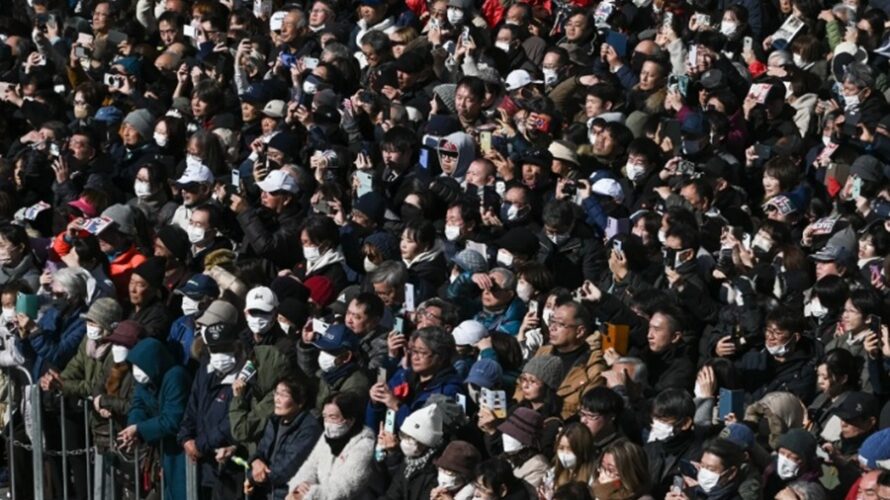 投票日前の暴騰気配！月曜寄りで￥57,000も！？